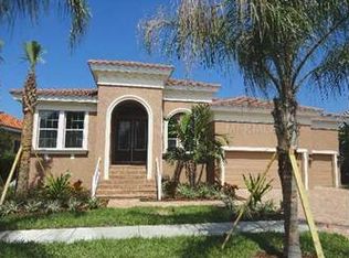 927 Allegro Ln, Apollo Beach, FL 33572