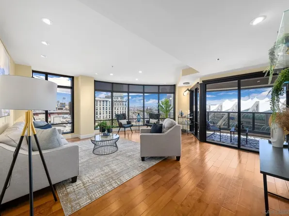 200 Harbor Dr Unit 902, San Diego, CA 92101