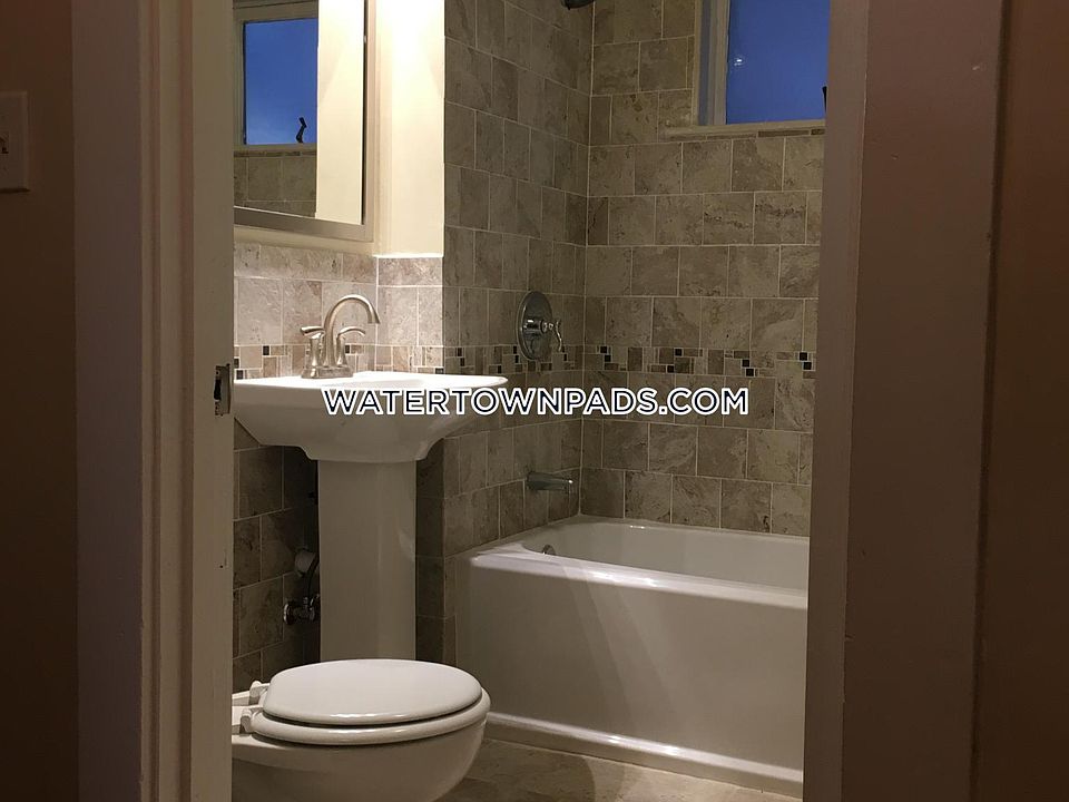 1st image of 258 Belmont St #1A