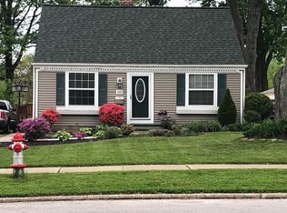 660 Cedarbrook Dr, Painesville, OH 44077