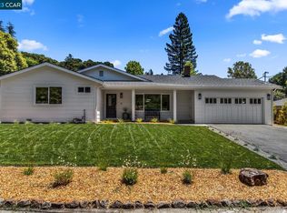 1124 Garden Ln, Lafayette, CA 94549