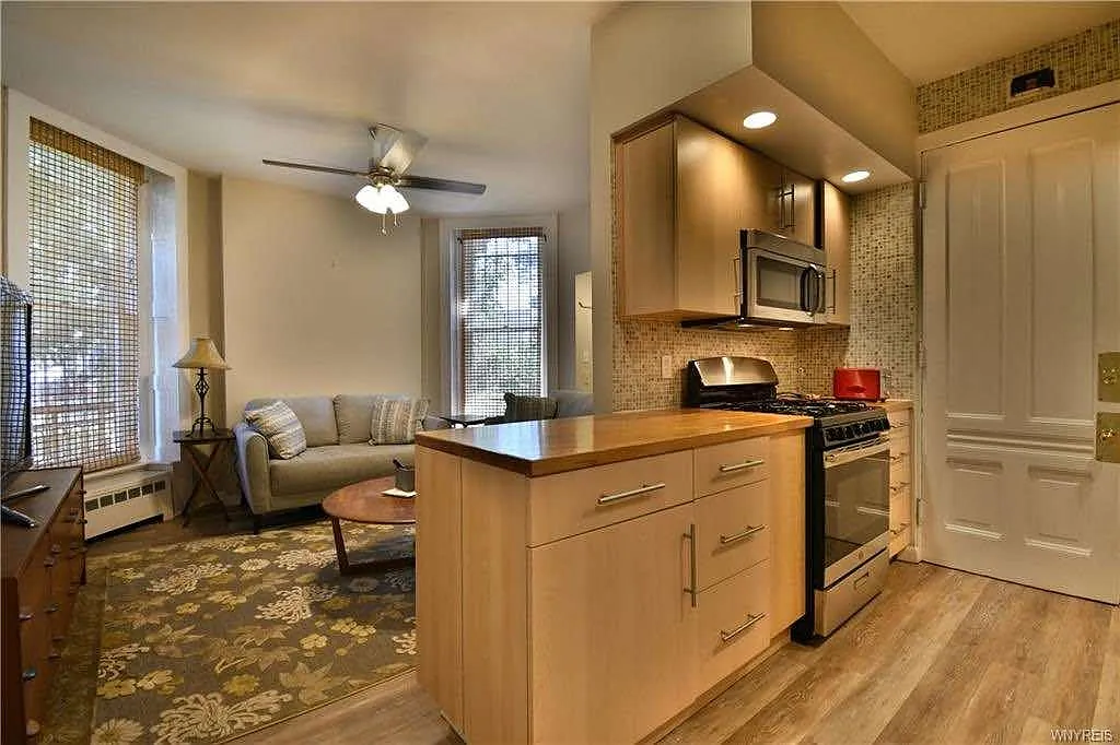 54 Normal Avenue — Photo 4