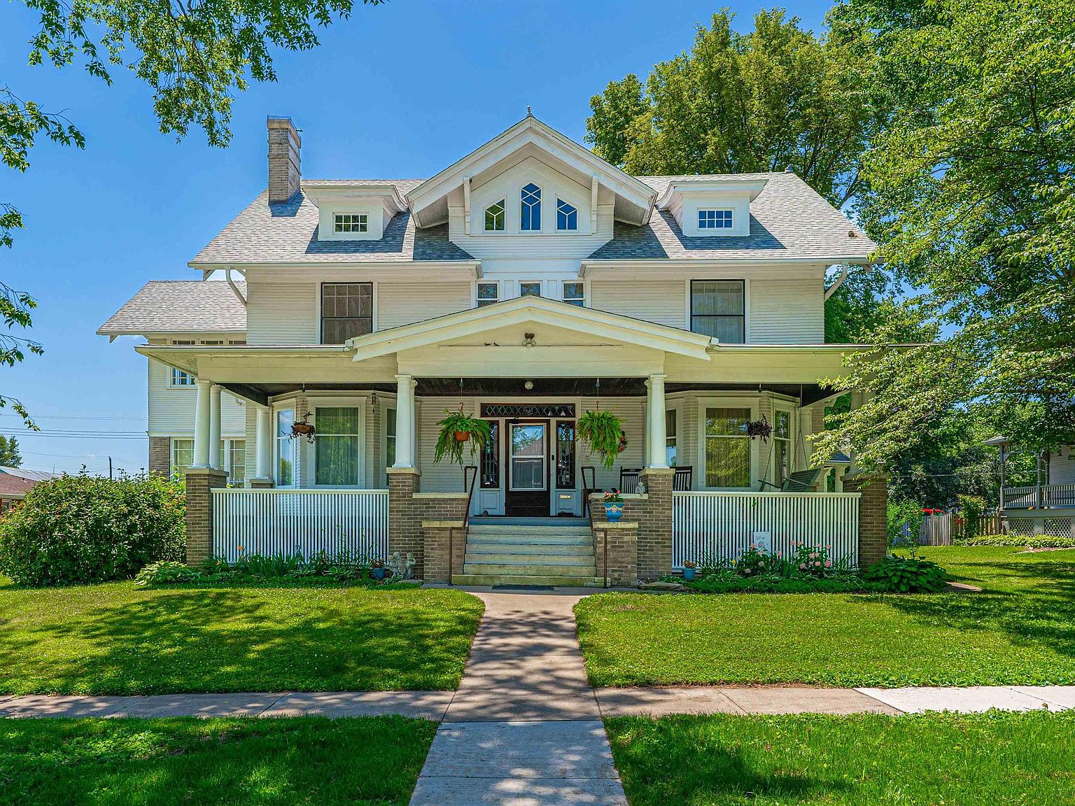 f85d39e23a6a360efb80eacc1e037c