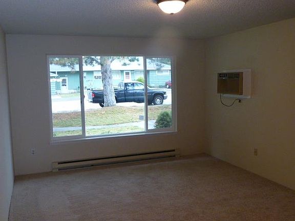 5th image of 6210 E 6th Ave APT E2
