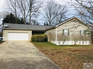 533 Peters St, Statham, GA 30666