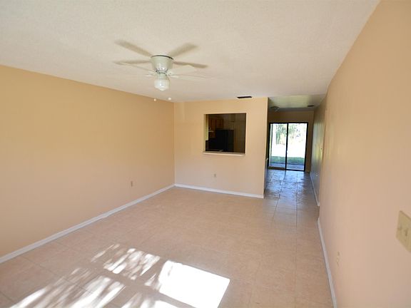 3rd image of 7637 Coral Gables Driveunit B