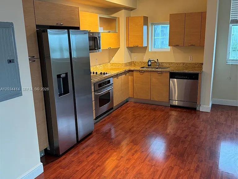 3180 SW 22nd St #701 — Photo 7