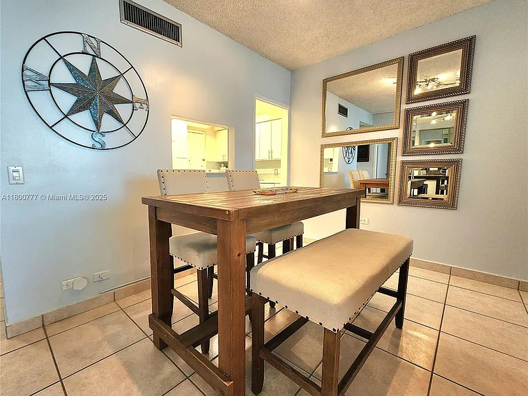 3505 S Ocean Dr #815 — Photo 9