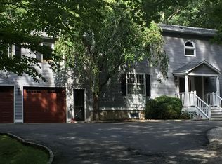 205 Weston Rd, Weston, CT 06883