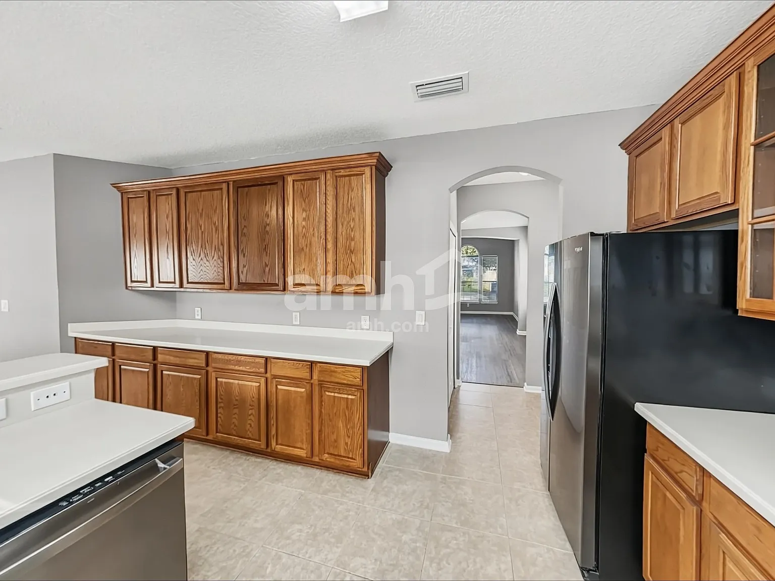 3 bed, 2.5 bath, 2530 sqft, $2,695 — Photo 3