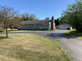 11334 N Valley Dr, Mequon, WI 53092