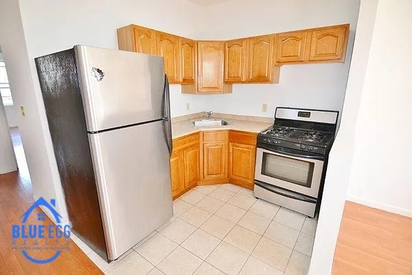 Rented by Blue Egg Realty Corp | media 20