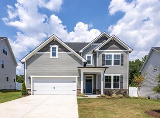 109 Highland Forest Dr, Fuquay Varina, NC 27526