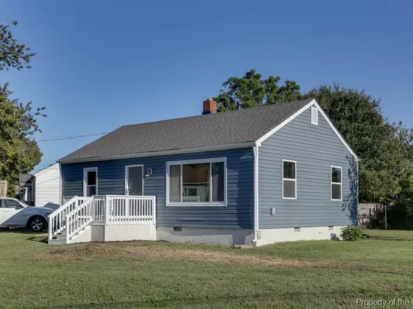 28 Clayton Dr, Hampton, VA 23669
