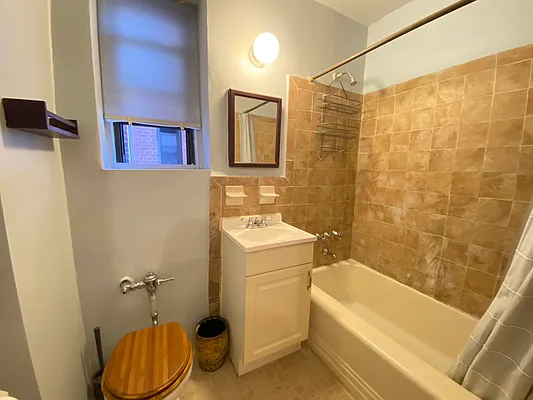 Rented by Corcoran | media 3
