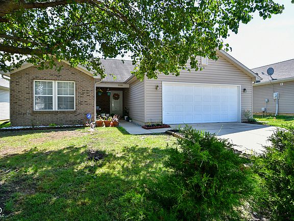 2nd image of 5580 Sweet River Dr