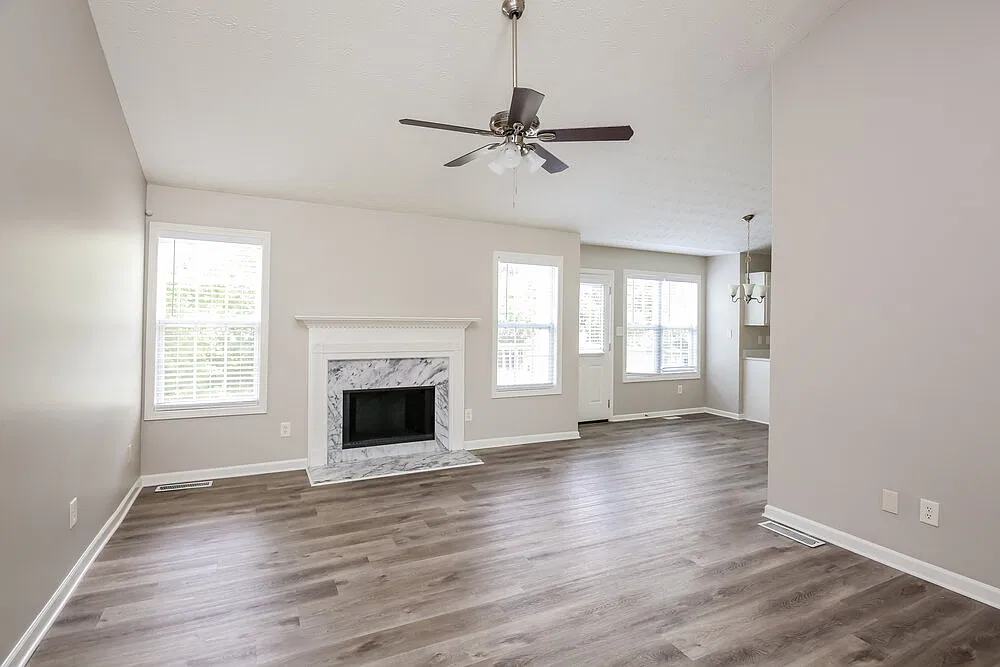4 bed, 3.0 bath, 1848 sqft, $2,245 — Photo 4
