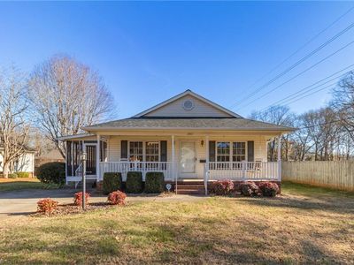 2001 Sunshine Ln, Lexington, NC, 27295