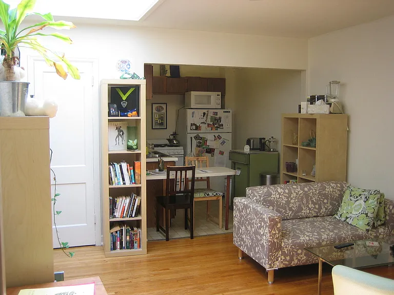586 Holly Ave — Photo 23
