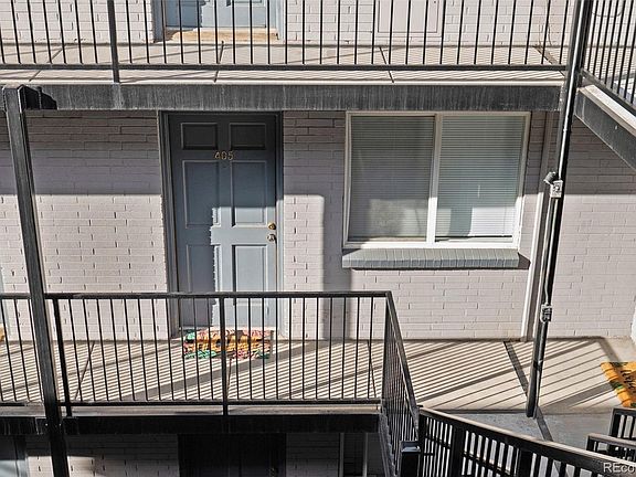 5th image of 336 N Grant Street #405