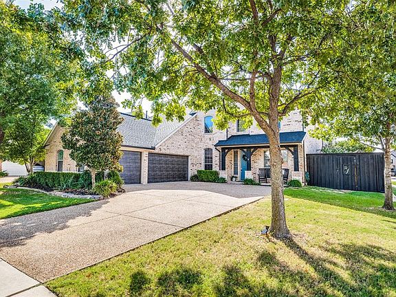2nd image of 15509 Crown Cove Ln