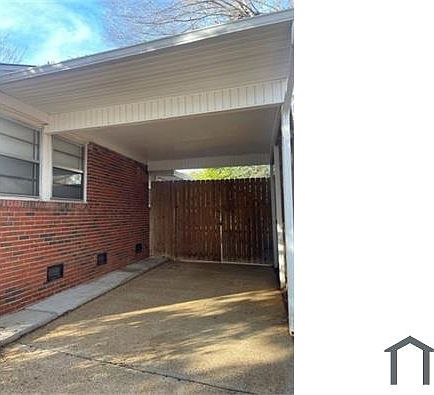 5th image of 2912 Holiday Dr SW #1