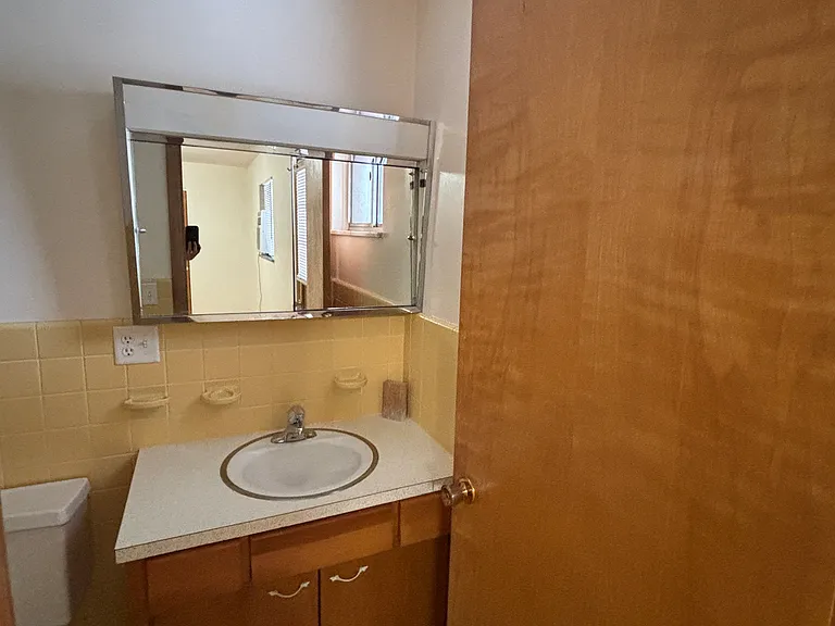 2841 Terrace Downs St #B — Photo 11