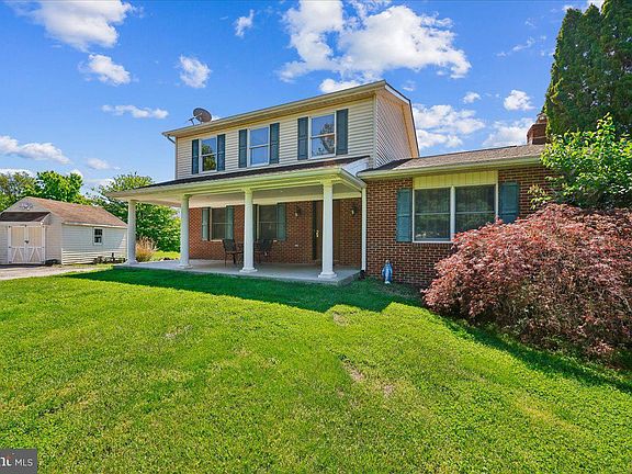 3rd image of 6648 Wind Ridge Rd