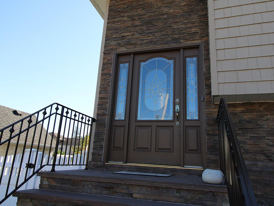 1st image of 246 Bell Ct
