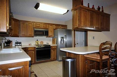 5th image of 2400 Forest Creek Dr