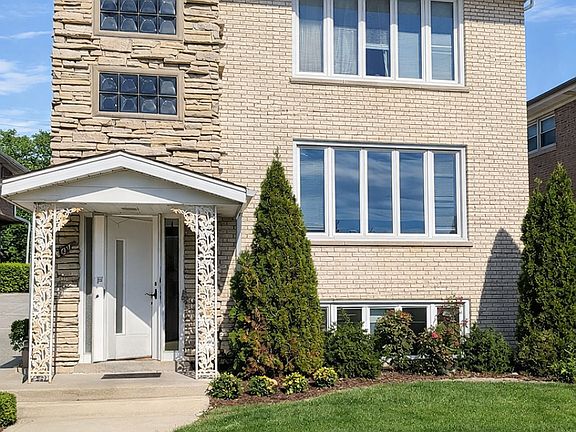 2nd image of 8604 W Carmen Ave #1
