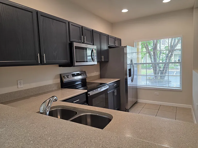 8548 Brushleaf Way — Photo 7