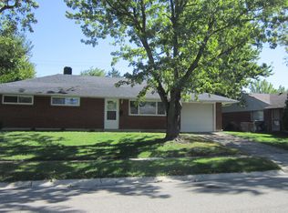 6402 Chippingdon Dr, Dayton, OH 45424
