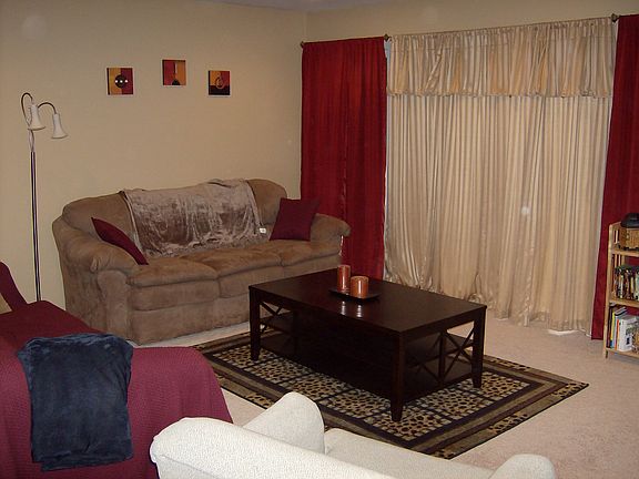 2nd image of 10457 Des Moines Memorial Dr APT 201