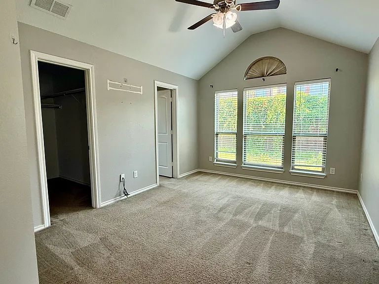 412 Windridge Dr — Photo 13