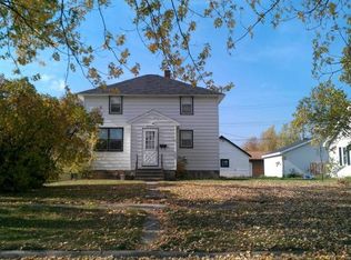 3021 6th Ave E, Hibbing, MN 55746