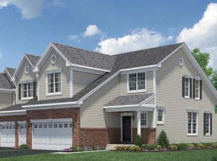 1259 Falcon Ridge Dr, Elgin, IL 60124