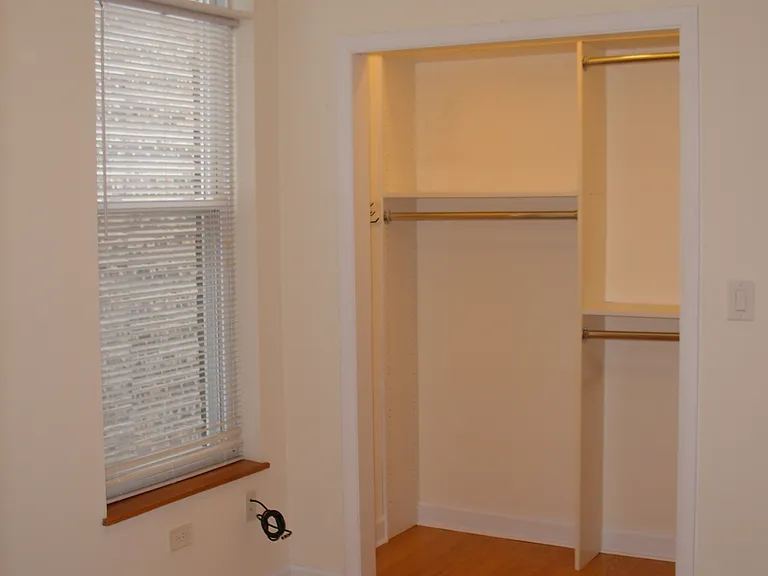 2611 W Rice St #2F — Photo 8