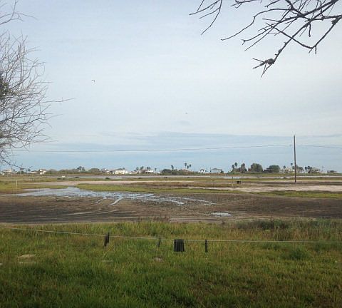 4th image of 2404 S Bronte St