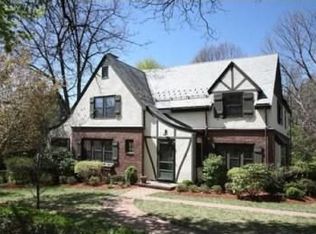 9 Wauwinet Rd, Newton, MA 02465