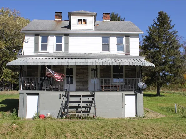 742 Fairbank Herbert Rd, New Salem, PA 15468