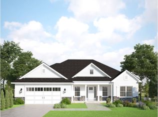 8 Mallory Way, Ballston Lake, NY 12019