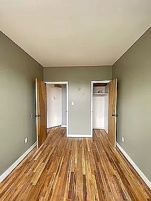 4th image of 130 15th St #4