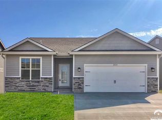 410 N Winnie Way, Lawrence, KS 66049