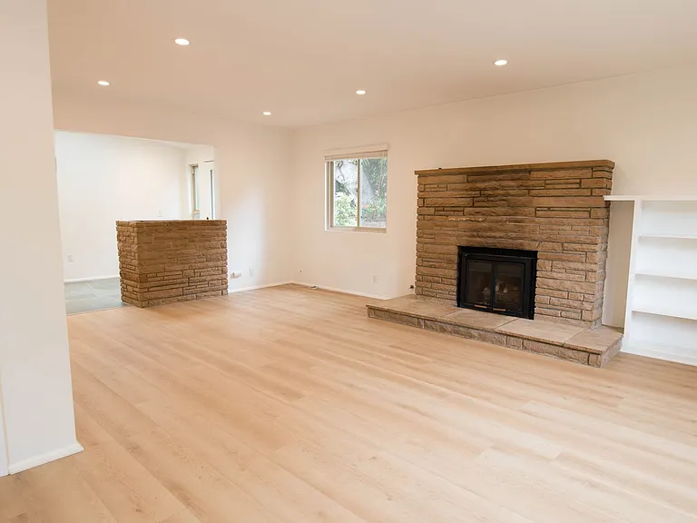 2604 Foothill Rd — Photo 22