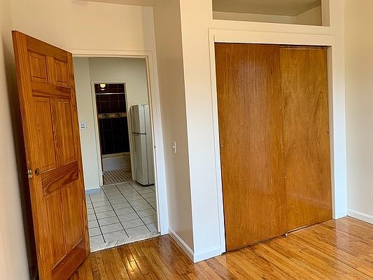 2nd image of 462 E 115th St #2B