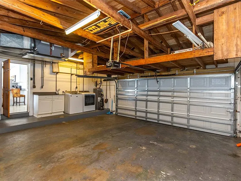 3997 McKay Creek Cir — Photo 27
