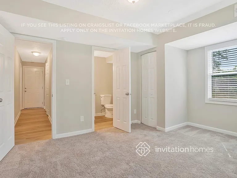 887 Old Farm Walk — Photo 19