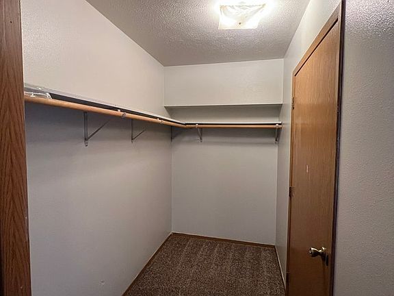 5th image of 122 W South Ave #2