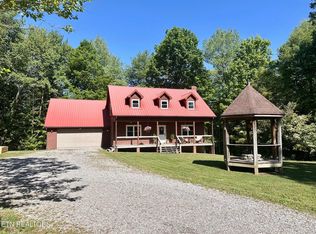 320 Reed Pl, Monterey, TN 38574